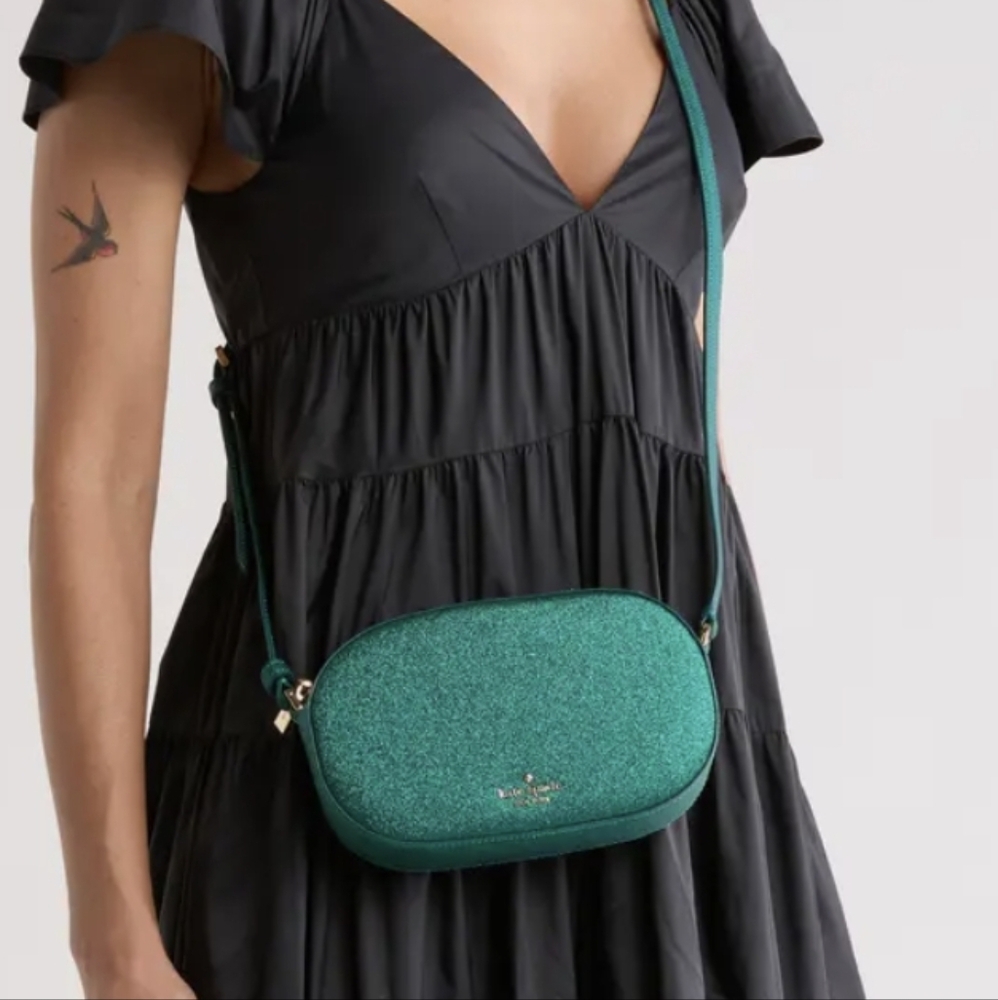 Kate Spade ♠️ Oval Camera Crossbody Bag NWT In Festive Teal Green